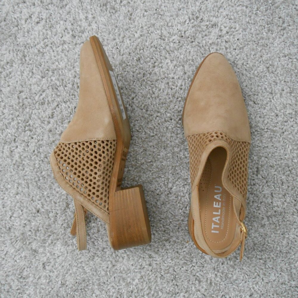 New ITALEAU Suede Leather Cream Beige Nude Slip on for Women Size 5.5